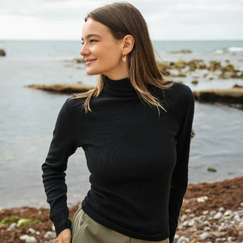 Women's Ribbed Turtleneck Top