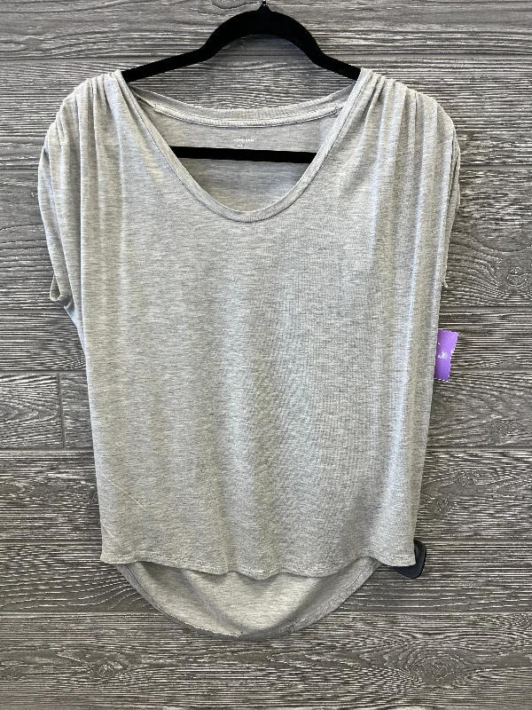 Top Short Sleeve By Express In Grey, Size: Xs