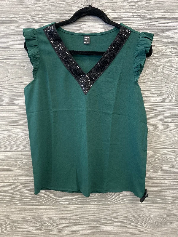 Top Short Sleeve By Shein In Green, Size: S