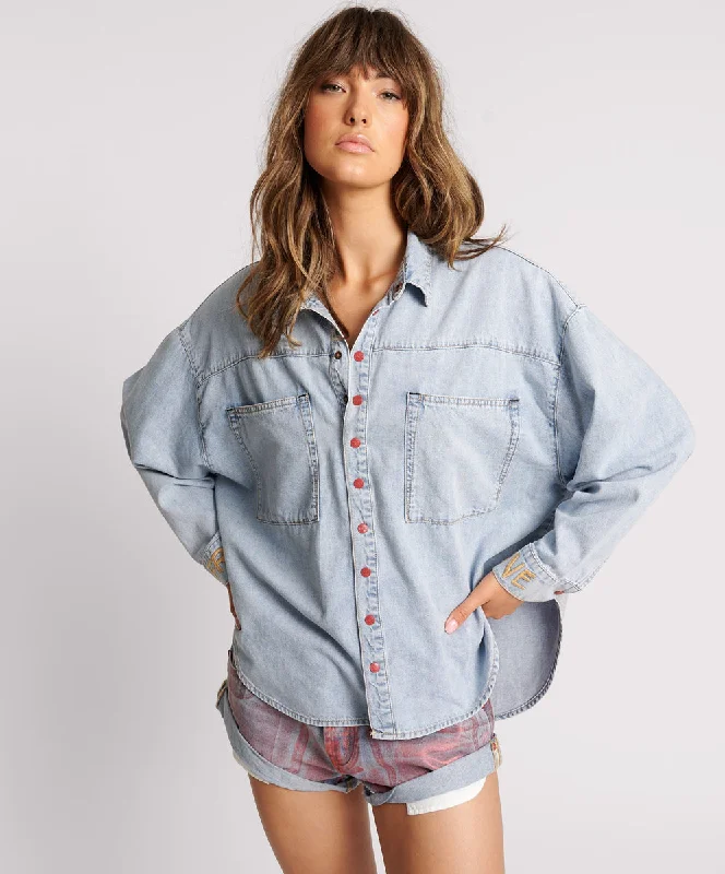 RED DEVIL HEART DARIA DENIM SHIRT