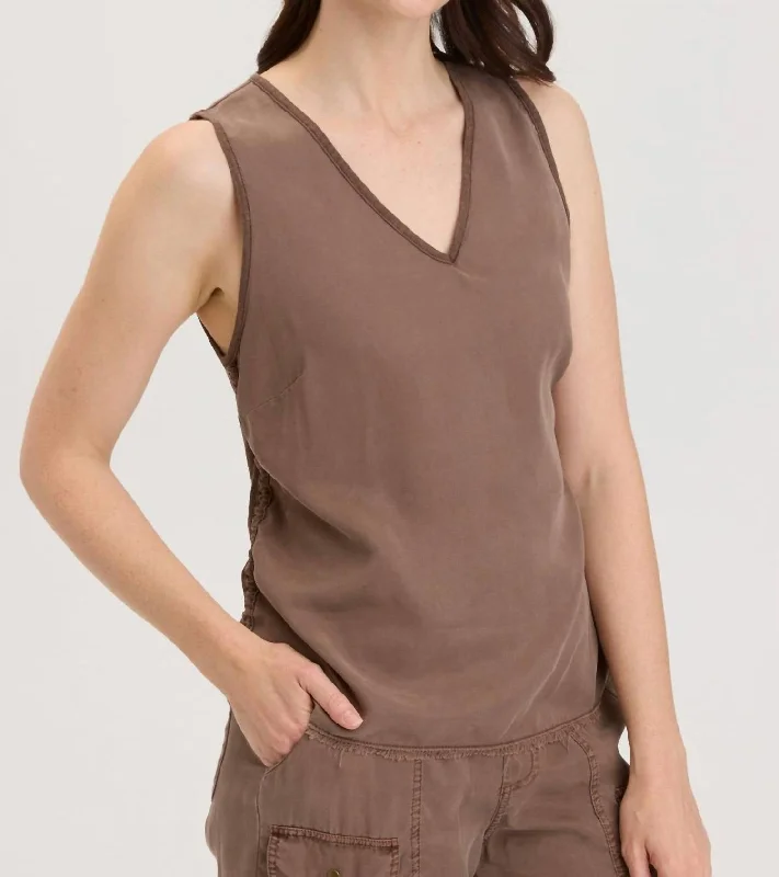 Ileana Tank Top In Craft Pigment